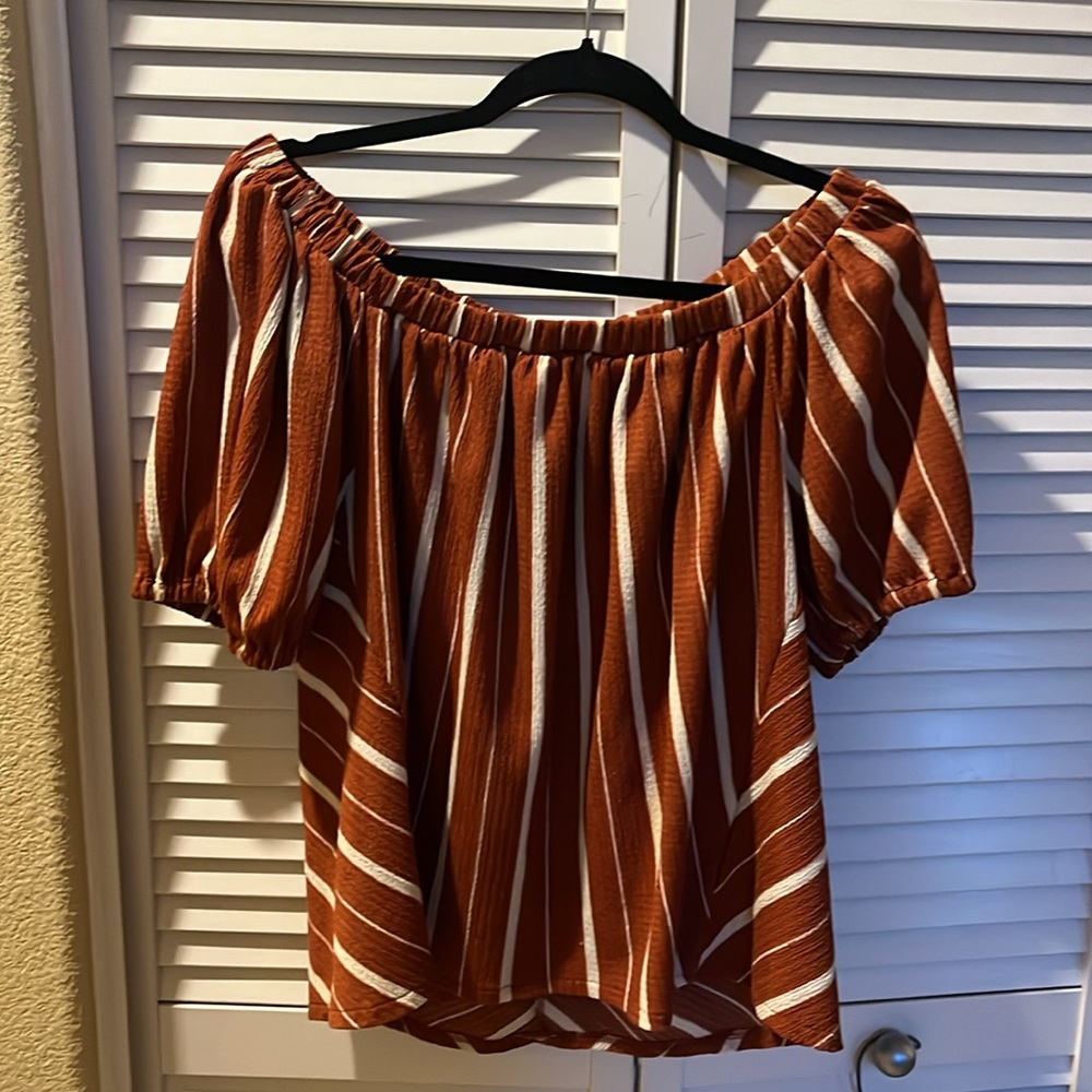 Anthropologie striped off the shoulder top perfect for the summer size small